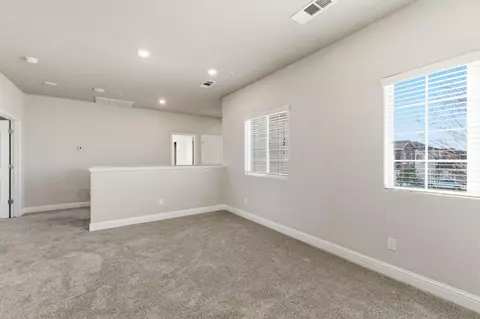 Other - 2715 Las Rosas Ave, Clovis, CA 93619 photo 4 of 10