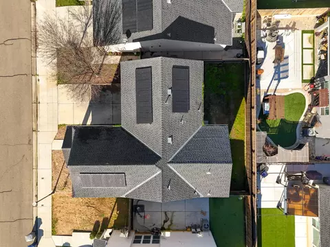 View/Area - 2715 Las Rosas Ave, Clovis, CA 93619 photo 1 of 16