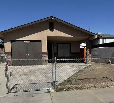 2054 4th, Fresno, CA 93702