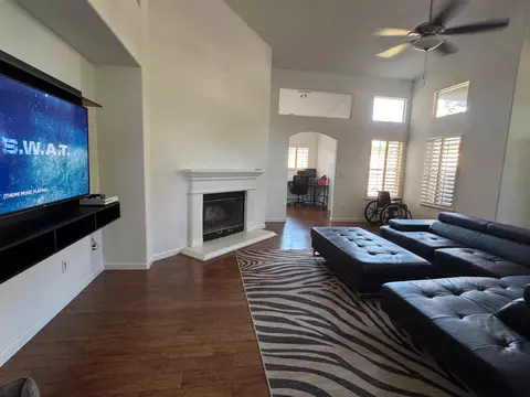 Living - 2691 Morris Ave, Clovis, CA 93611 photo 1 of 2