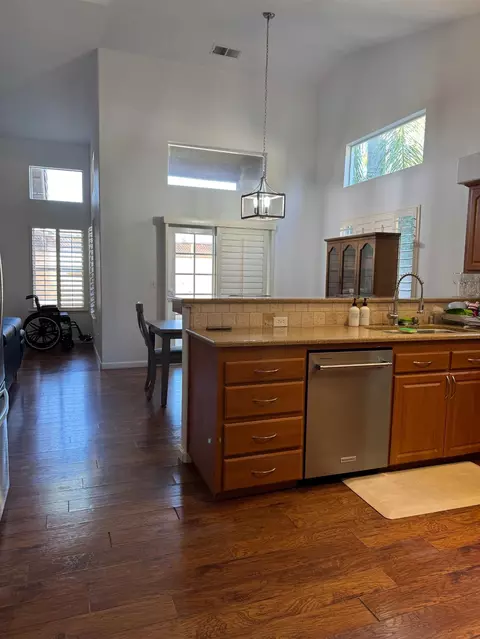Kitchen - 2691 Morris Ave, Clovis, CA 93611 photo 1 of 2