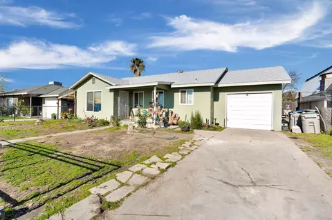 3743 E Mckinley Ave, Fresno, CA 93703