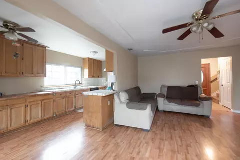 Living - 14531 W Kearney Blvd, Kerman, CA 93630 photo 5 of 5