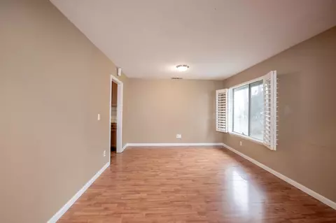 Living - 14531 W Kearney Blvd, Kerman, CA 93630 photo 1 of 5