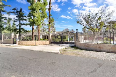 4814 N Tisha Ave, Fresno, CA 93723