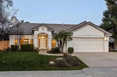 9786 N Backer Ave, Fresno, CA 93720