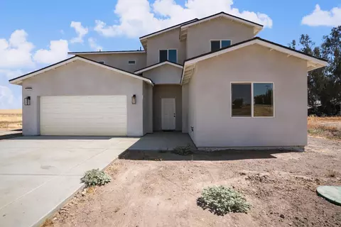 36950 Pauline Ave, Madera, CA 93636