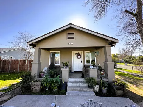 3402 E Townsend Ave, Fresno, CA 93702