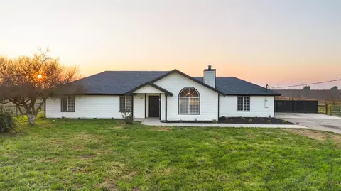 5553 S Greenwood Ave, Del Rey, CA 93616