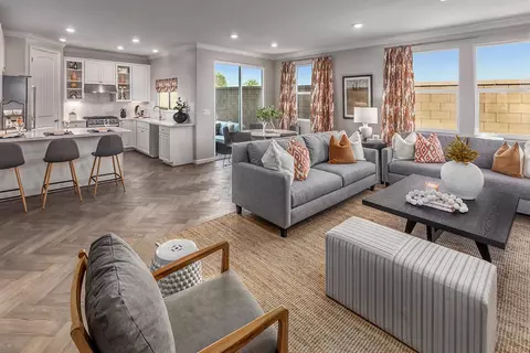 Living - 6526 E Madison Ave, Fresno, CA 93727 photo 1 of 2