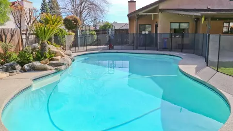 Exterior - 344 Mckelvy Ave, Clovis, CA 93611 photo 7 of 8