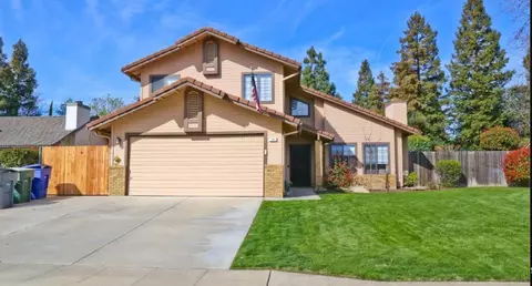 344 Mckelvy Ave, Clovis, CA 93611