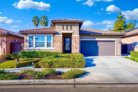 1728 E Green Sage Ave, Fresno, CA 93730