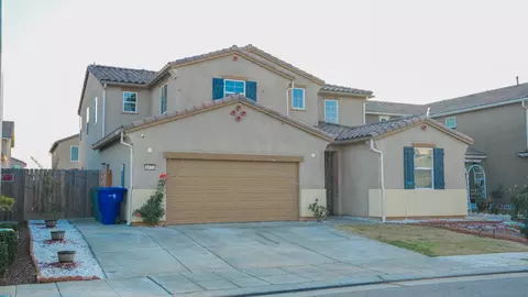 6675 Berkeley Ave E, Fresno, CA 93727 photo 1
