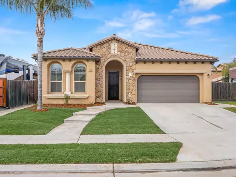 5885 E Booker Ave, Fresno, CA 93727