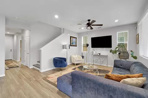 Living - 4240 Hillside Rd, Madera, CA 93636 photo 2 of 2