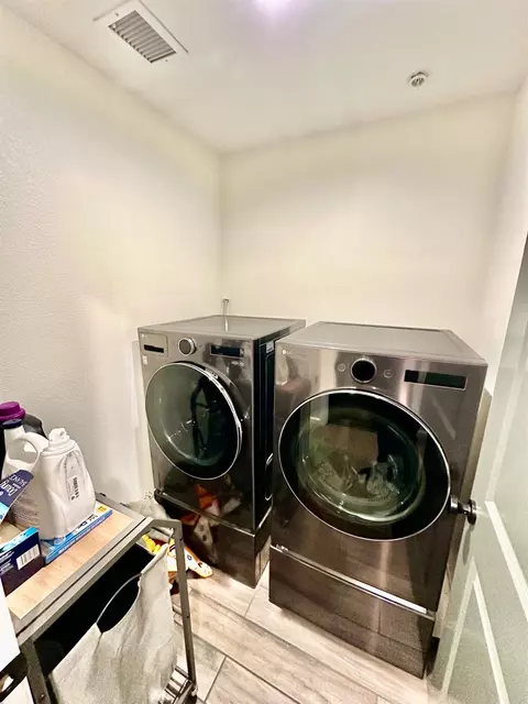 Other - 905 Wishon Ave W, Madera, CA 93636 photo 1 of 2