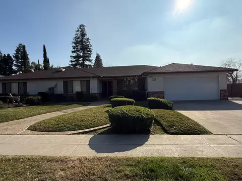 1389 W Warner Ave, Fresno, CA 93711