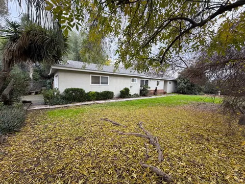 22528 Road 196, Lindsay, CA 93247