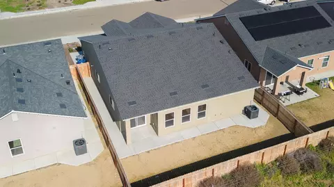 View/Area - 1132 E Orange St, Avenal, CA 93204 photo 4 of 5
