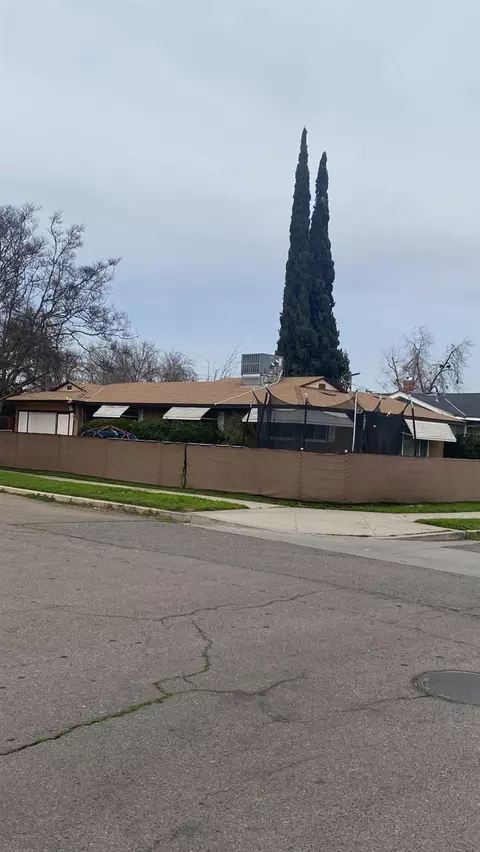 4703 E Thomas, Fresno, CA 93702