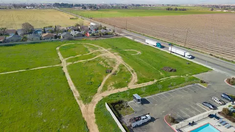 83 Jayne Ave, Coalinga, CA 93210 photo 5