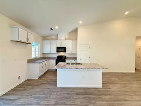 Kitchen - 1205 E Orange St, Avenal, CA 93204 photo 1 of 1
