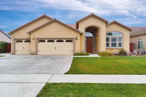 798 S Michelle, Kerman, CA 93630