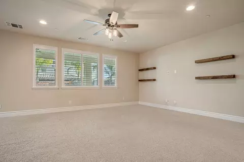 Living - 1345 N Kaweah Ave, Clovis, CA 93619 photo 4 of 7