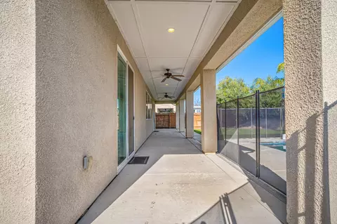 Entry Way - 1345 N Kaweah Ave, Clovis, CA 93619 photo 7 of 7