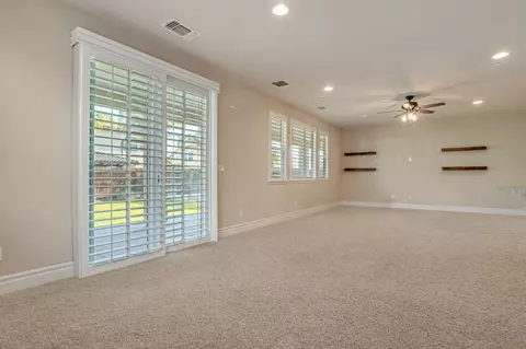Living - 1345 N Kaweah Ave, Clovis, CA 93619 photo 5 of 7