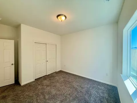 Bedroom - 1200 E Orange St, Avenal, CA 93204 photo 2 of 3