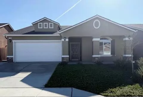 1200 E Orange St, Avenal, CA 93204