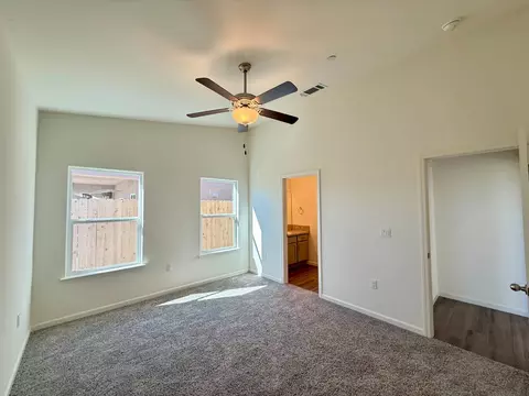Bedroom - 1200 E Orange St, Avenal, CA 93204 photo 3 of 3