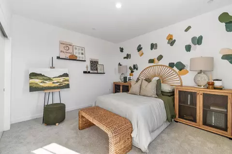 Bedroom - 1053 Springtime Ave, Clovis, CA 93619 photo 6 of 9