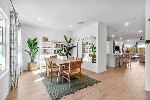 Dining - 1053 Springtime Ave, Clovis, CA 93619 photo 2 of 2