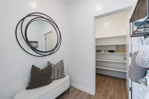 Entry Way - 1046 Springtime Ave, Clovis, CA 93619 photo 3 of 6
