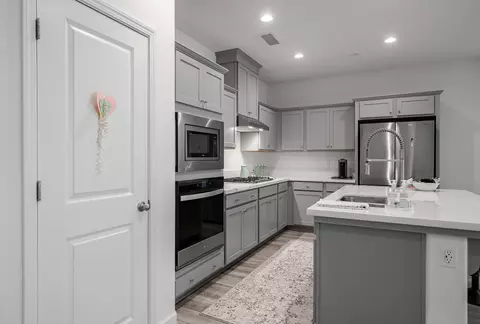 Other - 1437 Las Rosas Ave, Clovis, CA 93619 photo 5 of 6