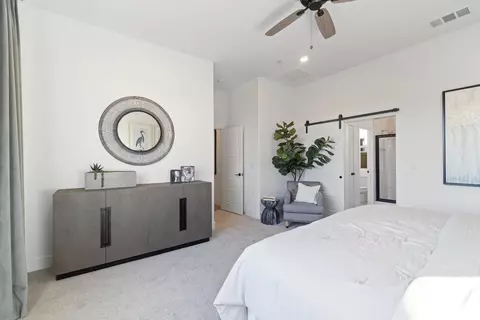 Bedroom - 2283 N Argyle Ave, Clovis, CA 93619 photo 9 of 9
