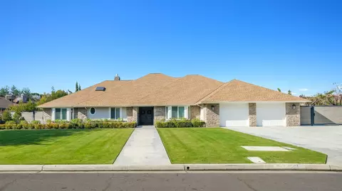 7271 N Gentry Ave, Fresno, CA 93711