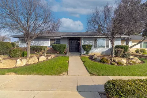 6594 N Fresno St, Fresno, CA 93710