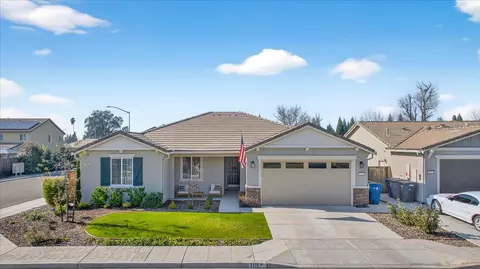 2119 N Applegate Ave, Fresno, CA 93737