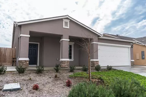 1212 E Orange St, Avenal, CA 93204