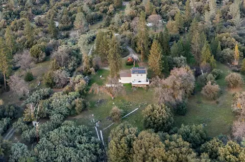 View/Area - 2811 E Westfall, Mariposa, CA 95338 photo 2 of 4