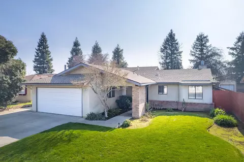 1204 Fedora Ave, Clovis, CA 93612