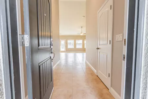 Entry Way - 2451 Hermosa Ave, Clovis, CA 93619 photo 1 of 3
