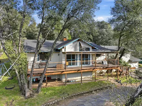 51590 Coyote Ridge Rd, Oakhurst, CA 93644