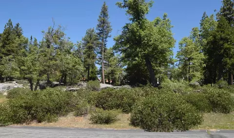 43006 Garnet Ln #LOT 36, Shaver Lake, CA 93664