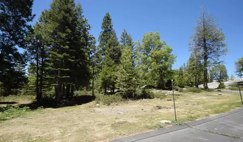 42782 Garnet Ln #LOT 39, Shaver Lake, CA 93664