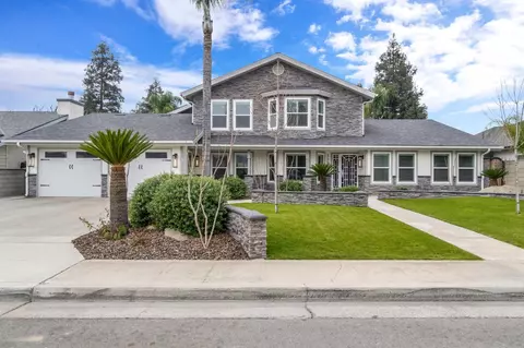 1885 N Frankwood Ave, Reedley, CA 93654